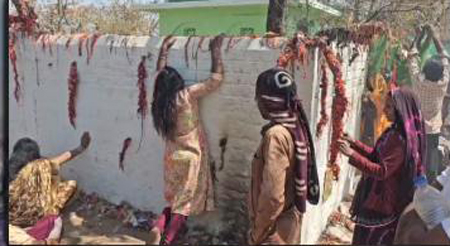 यहां होली से रंग पंचमी तक लगता है भूतों का मेला: भूत-प्रेत खुद अपने होने की देते है गवाही