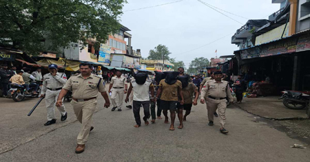 घर में सो रही साली का अपहरण, जंगल में ले जाकर किया दुष्कर्म, जीजा समेत चार दरिंदे गिरफ्तार
