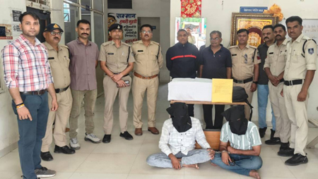 कृषि सेवा केंद्र की आड़ में चल रहा था नकली नोटों का खेलः यूट्यूब से सीखकर छापे 500-500 के नोट, 2 गिरफ्तार